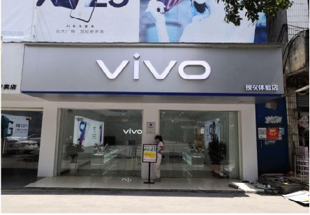 藤县}做一个门店面广告招牌需要多少钱？